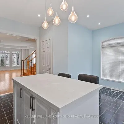 118,&nbsp;Gatwick, 1015 - RO River Oaks, Oakville