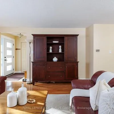 475,&nbsp;Sunset, 1020 - WO West, Oakville
