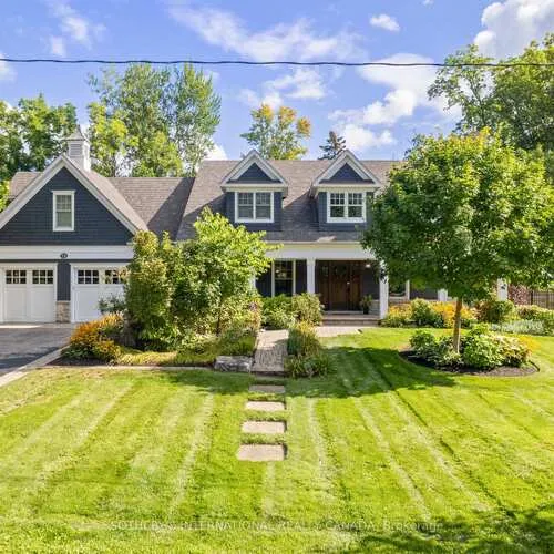 Premium freehold home for sale: 79, Birch Hill, 1017 - SW Southwest, Oakville