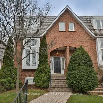 86,&nbsp;Forsythe, 1002 - CO Central, Oakville
