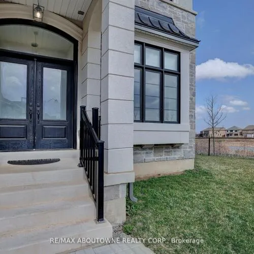 Premium freehold home for sale: 1416, Ford Strathy, 1010 - JM Joshua Meadows, Oakville