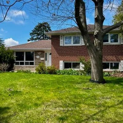 2075,&nbsp;Seabrook, 1020 - WO West, Oakville
