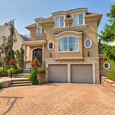 2214,&nbsp;Hampstead, 1015 - RO River Oaks, Oakville