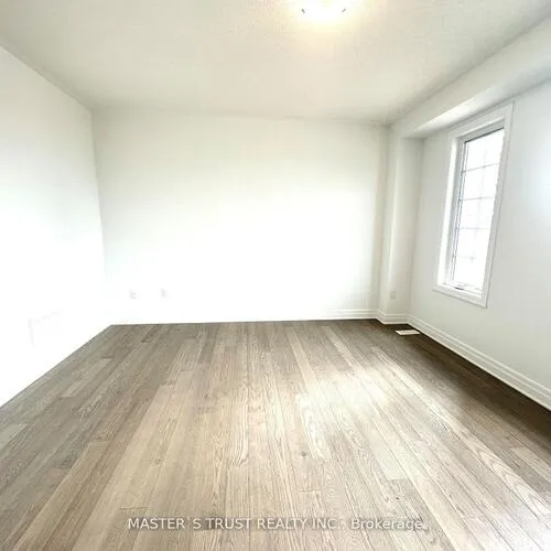 Premium freehold home for sale: 1415, William Halton, 1012 - NW Northwest, Oakville