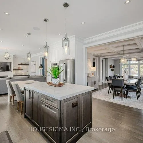 Premium freehold home for sale: 1298, Pinegrove, 1020 - WO West, Oakville