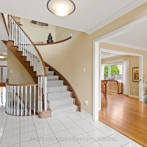 Premium freehold home for sale: 2044, Schoolmaster, 1007 - GA Glen Abbey, Oakville