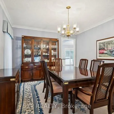 209,&nbsp;Nottingham, 1003 - CP College Park, Oakville