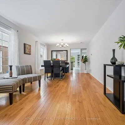 2485,&nbsp;Wooden Hill, 1022 - WT West Oak Trails, Oakville