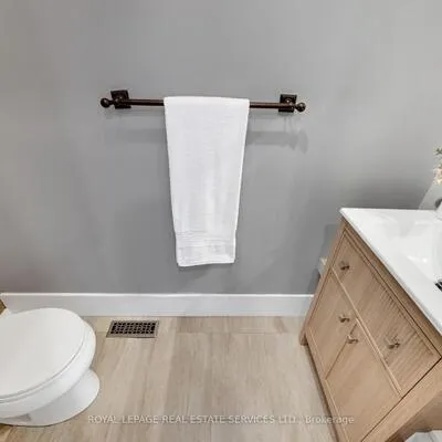 284,&nbsp;Rimmington, 1015 - RO River Oaks, Oakville
