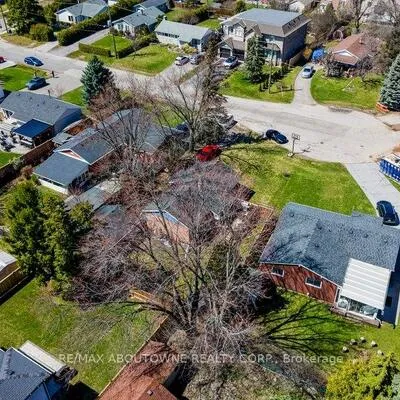 114,&nbsp;Ringwood, 1003 - CP College Park, Oakville