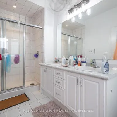 505,&nbsp;Dundas, 1010 - JM Joshua Meadows, Oakville