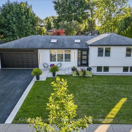 Premium freehold home for sale: 400, Sunset, 1020 - WO West, Oakville