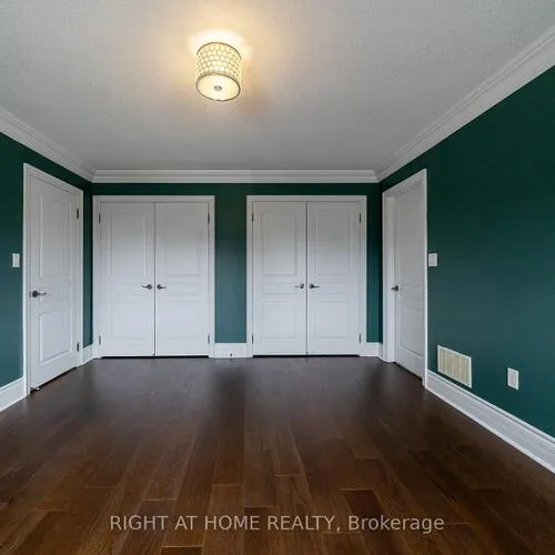 Premium freehold home for sale: 3353, Skipton, 1000 - BC Bronte Creek, Oakville