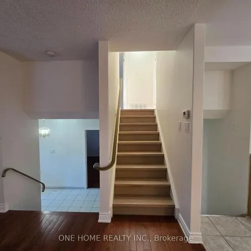 Premium freehold home for sale: 223, Elmwood, 1002 - CO Central, Oakville