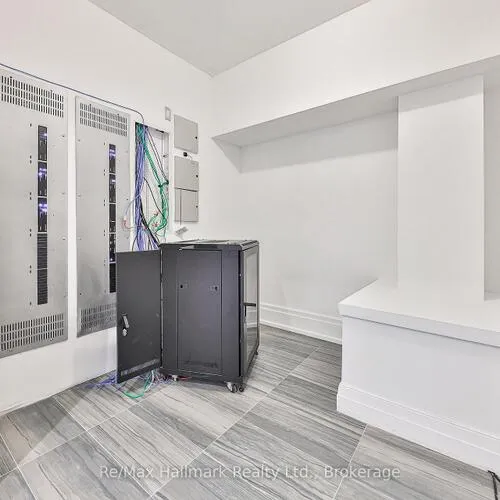 Premium freehold home for sale: 482, Morrison, 1011 - MO Morrison, Oakville