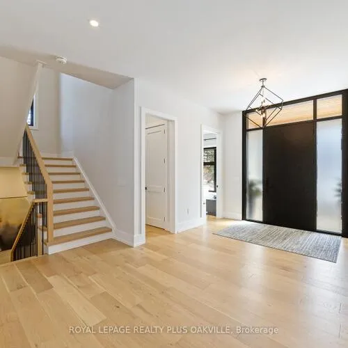 Premium freehold home for sale: 2057, Salvator, 1001 - BR Bronte, Oakville