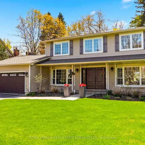 Premium freehold home for sale: 1264, Baldwin, 1011 - MO Morrison, Oakville