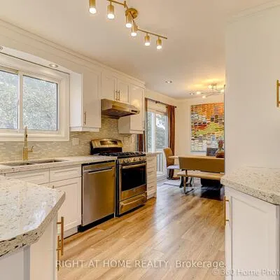 38,&nbsp;Culham, 1003 - CP College Park, Oakville
