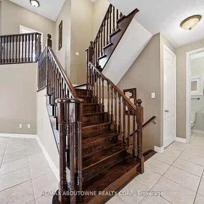 2070,&nbsp;Willhaven, 1019 - WM Westmount, Oakville