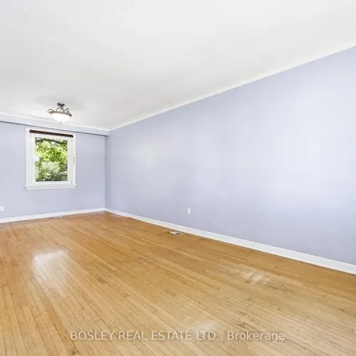Premium freehold home for sale: 532, Sandmere, 1020 - WO West, Oakville