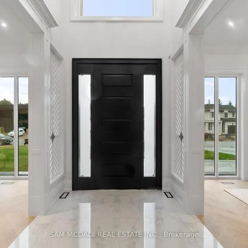 Premium freehold home for sale: 84, Pebbleridge, 1017 - SW Southwest, Oakville
