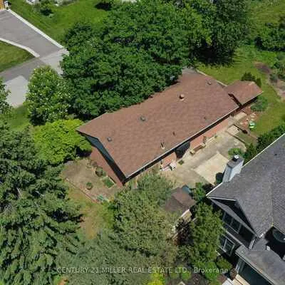1304,&nbsp;Avon, 1011 - MO Morrison, Oakville