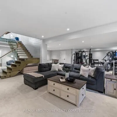 489,&nbsp;Lakeshore, 1017 - SW Southwest, Oakville