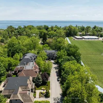456,&nbsp;Lakeshore, 1017 - SW Southwest, Oakville