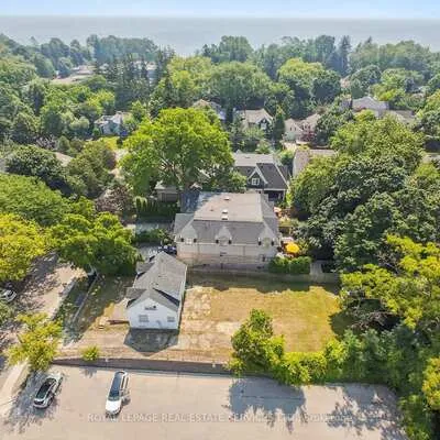86,&nbsp;Kerr, 1002 - CO Central, Oakville