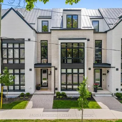2280,&nbsp;Sovereign, 1001 - BR Bronte, Oakville