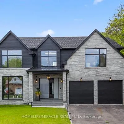 282,&nbsp;Maurice, 1002 - CO Central, Oakville