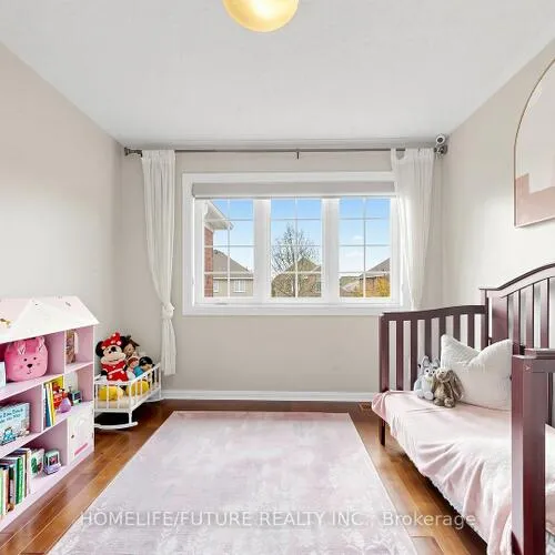 Premium freehold home for sale: 2440, Hollybrook, 1019 - WM Westmount, Oakville