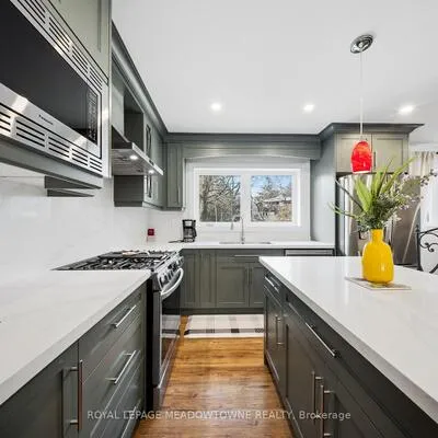 208,&nbsp;Glen Oak, 1020 - WO West, Oakville