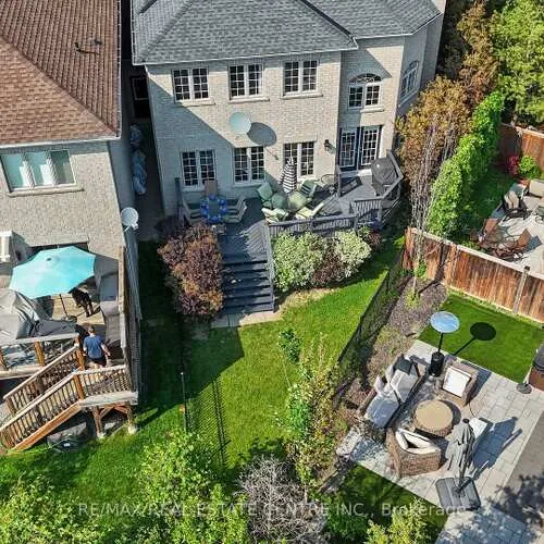Premium freehold home for sale: 2454, Springforest, 1000 - BC Bronte Creek, Oakville