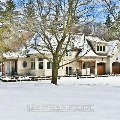 1098,&nbsp;Lakeshore, 1017 - SW Southwest, Oakville