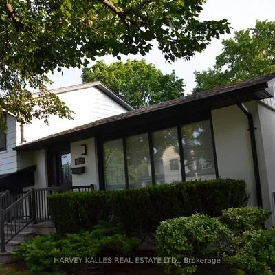 1228,&nbsp;Pallatine, 1003 - CP College Park, Oakville
