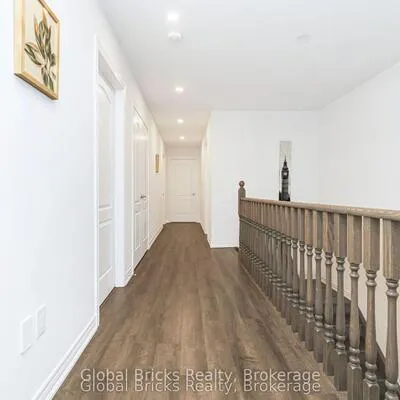 49,&nbsp;Burnhamthorpe, 1008 - GO Glenorchy, Oakville
