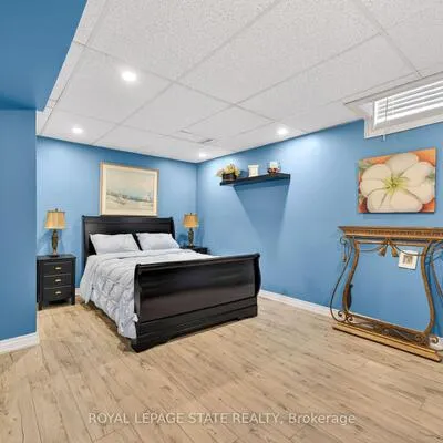 3086,&nbsp;Swansea, 1001 - BR Bronte, Oakville