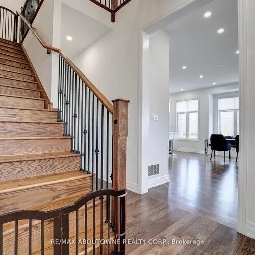 Premium freehold home for sale: 1416, Ford Strathy, 1010 - JM Joshua Meadows, Oakville