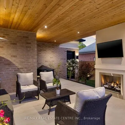 176,&nbsp;Weybourne, 1020 - WO West, Oakville