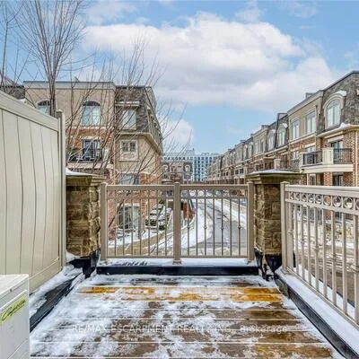 2435,&nbsp;Greenwich, 1019 - WM Westmount, Oakville