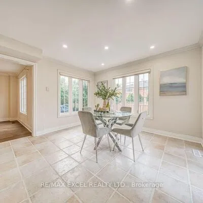 2105,&nbsp;Oakmead, 1015 - RO River Oaks, Oakville