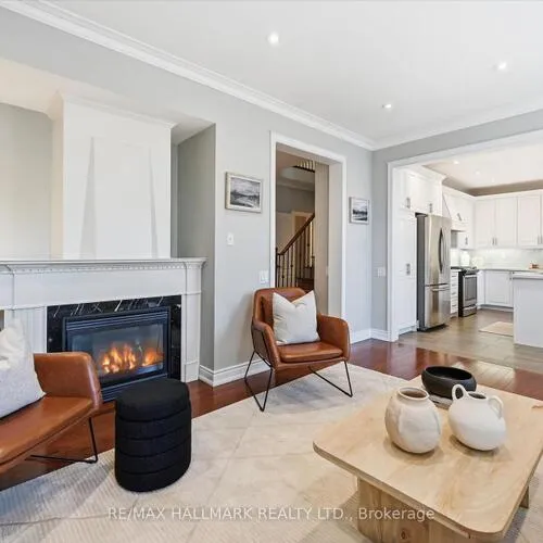 Premium freehold home for sale: 320, Turning Leaf, 1001 - BR Bronte, Oakville