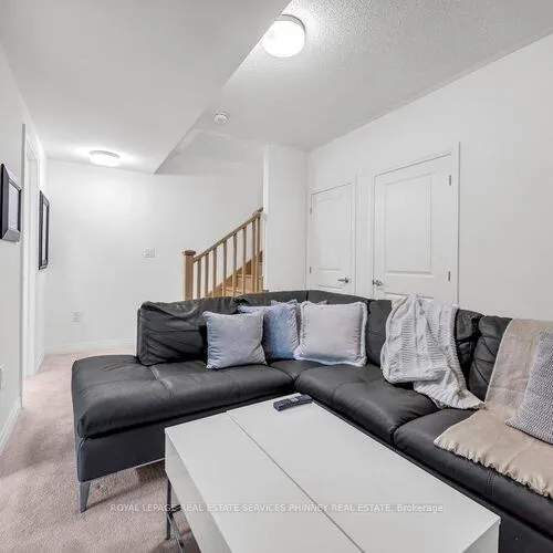 Premium freehold home for sale: 9, Crown, 1008 - GO Glenorchy, Oakville