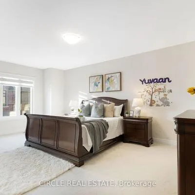 3419,&nbsp;Sixth, 1008 - GO Glenorchy, Oakville