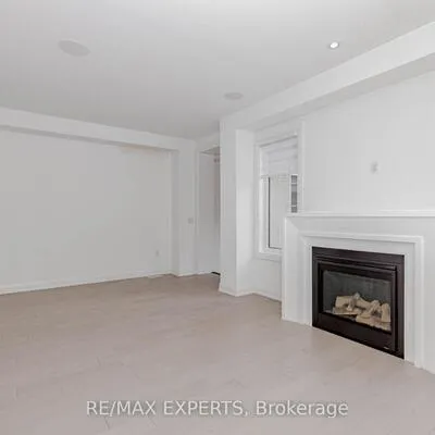 4025,&nbsp;Sixth, 1008 - GO Glenorchy, Oakville