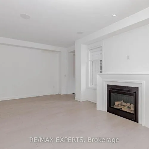 Premium freehold home for sale: 4025, Sixth, 1008 - GO Glenorchy, Oakville