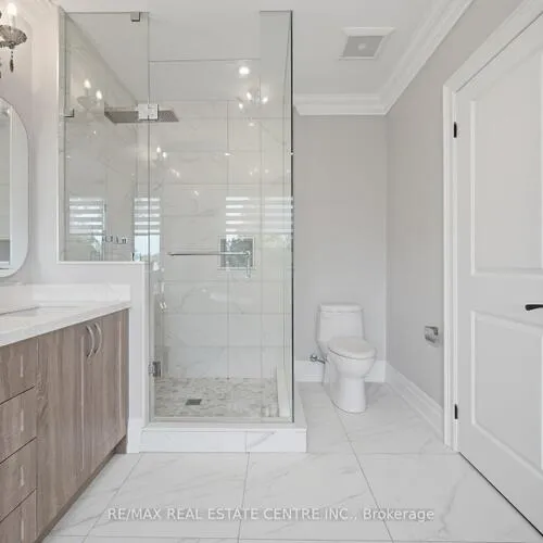Premium freehold home for sale: 1496, Mansfield, 1003 - CP College Park, Oakville