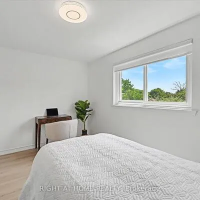 461,&nbsp;Withnell, 1020 - WO West, Oakville