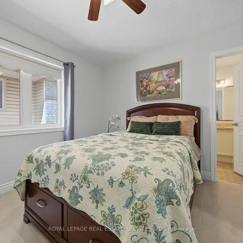 Premium freehold home for sale: 3368, Raspberry Bush, 1001 - BR Bronte, Oakville